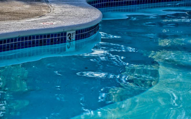Nederland closes public pool after employee tests positive for COVID-19.