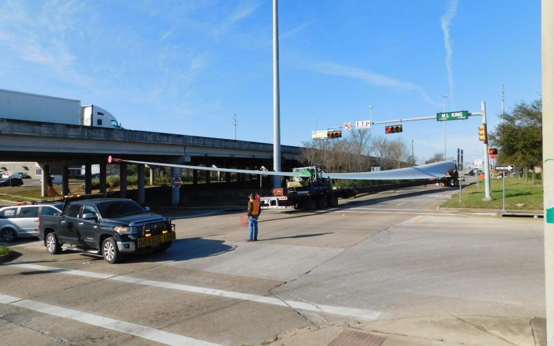 Wind turbine blade on the road from the Port of Beaumont