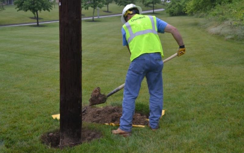 Entergy Texas inspects power line poles in Beaumont