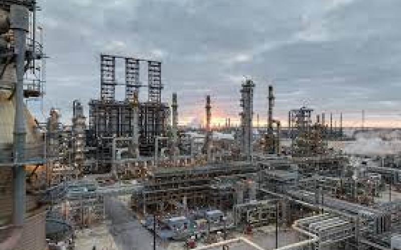 Howard Energy Partners announces plans to expand at Valero Port Arthur Refinery site. (Valero.com photo)