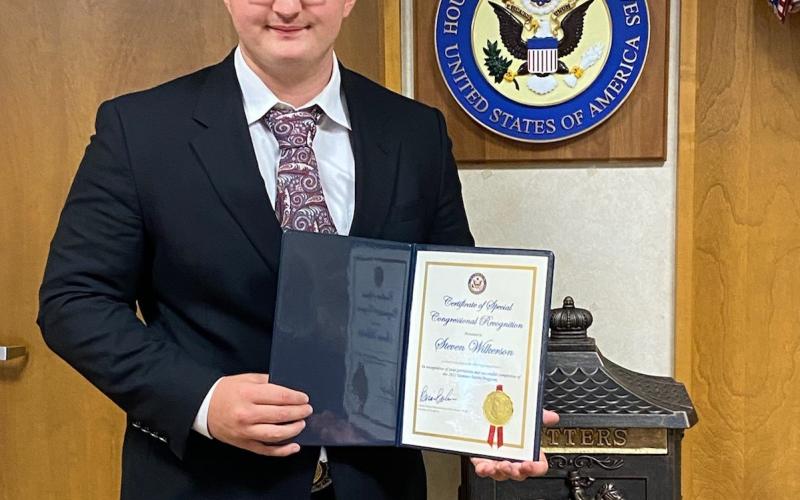 LSCO student Steven Wilkerson receives Congressional Recognition.
