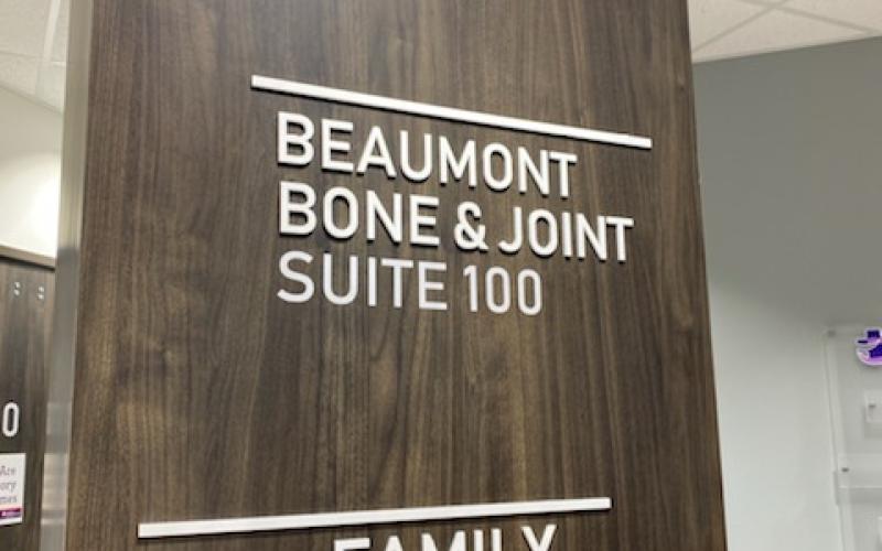 The sign at the CHRISTUS' new Mid County facility.