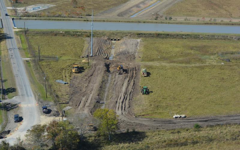 DD6 widens Byrd Gully to improve drainage.
