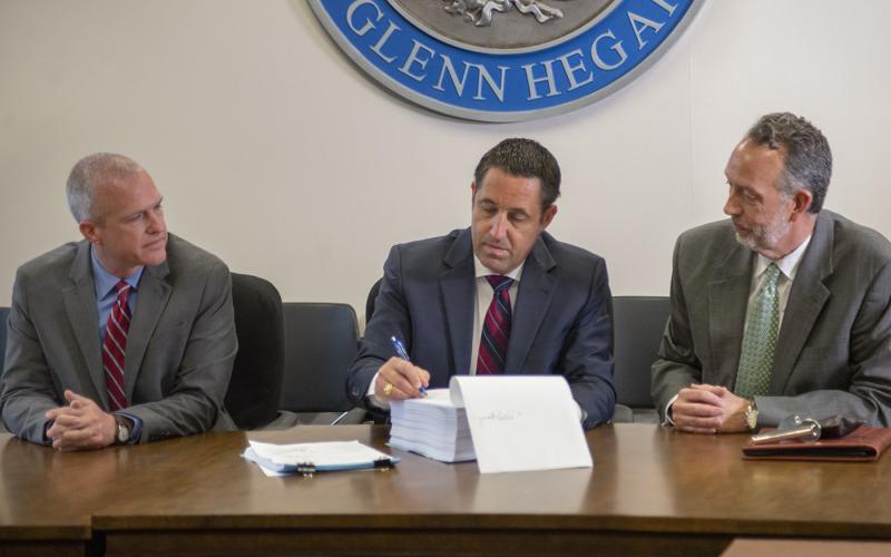 Comptroller announces monthly sales tax distribution