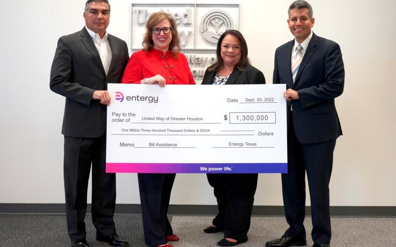 Pictured from left to right: Stuart Barrett (Vice President, Customer Service, Entergy Texas), Amanda McMillian (President and Chief Executive Office, United Way of Greater Houston), Mary Vazquez (Vice President, Community Outreach, United Way of Greater Houston), Eliecer “Eli” Viamontes (President and CEO, Entergy Texas)