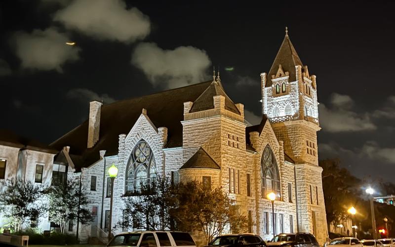 Tyrrell Historical Library - Photo by Jennifer Johnson