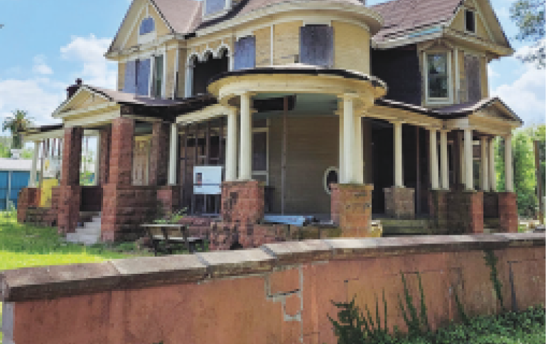 Caroline Gilbert Hinchee's Home in Beaumont