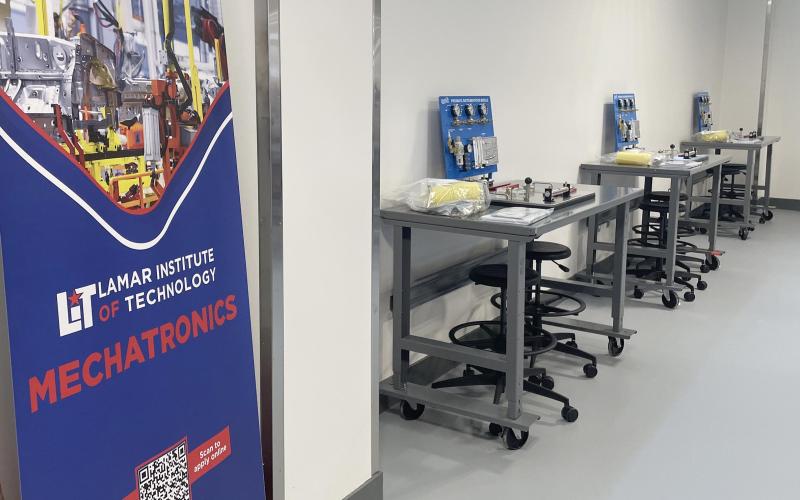 Mechatronic room