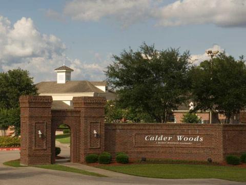 Help Calder Woods residents celebrate Valentine's Day with card or note. (Buckner Calder Woods photo)