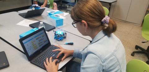 FCC grant to improve computer, internet access for Harmony students