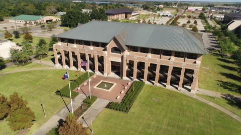 Year-over-year Summer enrollment rises at Lamar State College Orange
