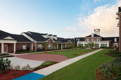 Buckner Retirement Services ranks among Top 10 workplaces on national ‘best’ list