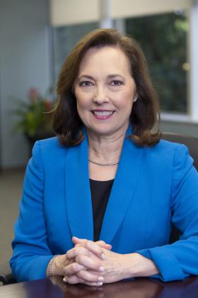 Sallie Rainer, Entergy Texas President and CEO, announces retirement.